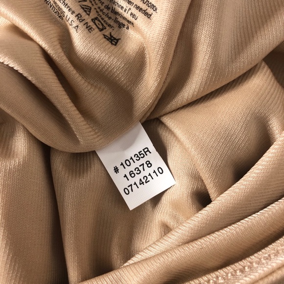 Spanx Body Shaper Beige Nude Size Small - Picture 4 of 7